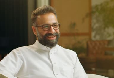 أن تعيش الترحال والحرب والاستقرار